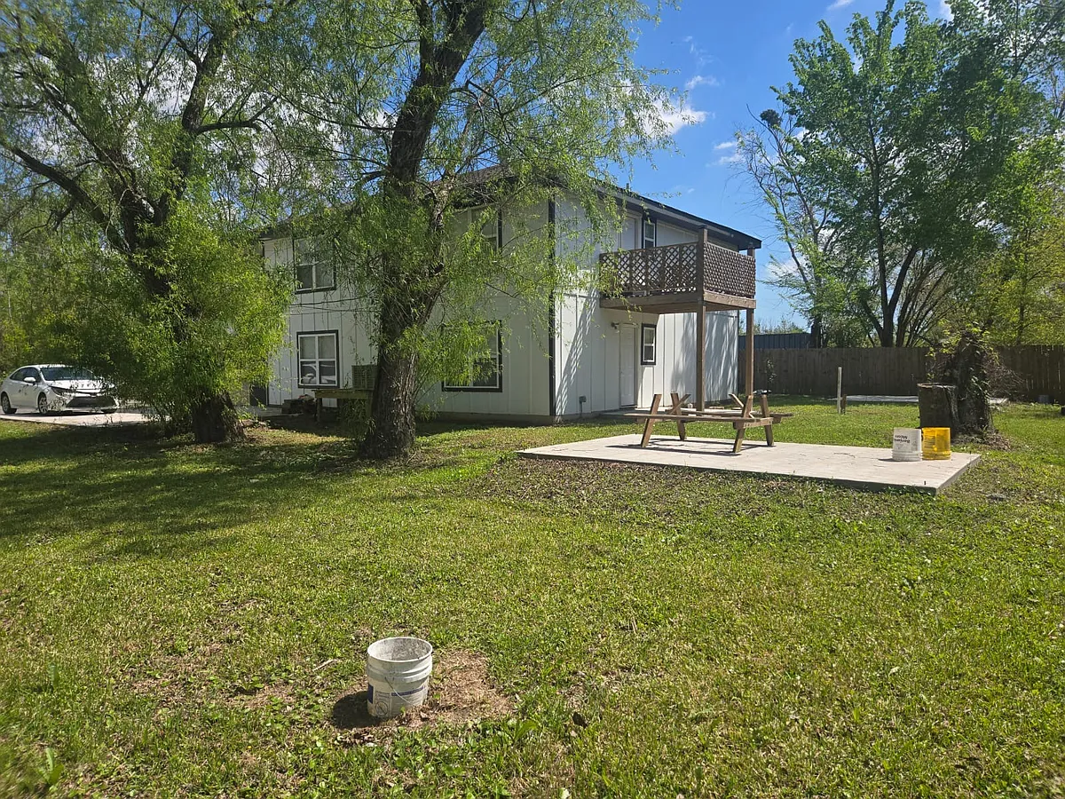 Building Photo - 231 Goshen Ln