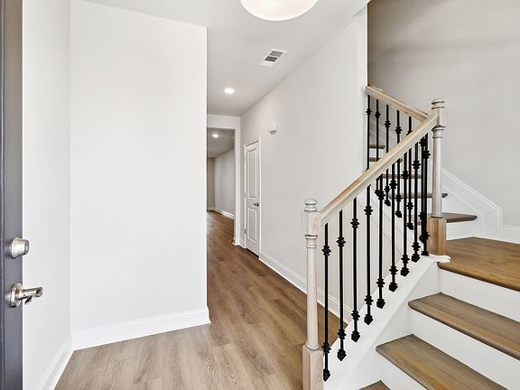 4th image of 375 Faraday Ct Lot 23