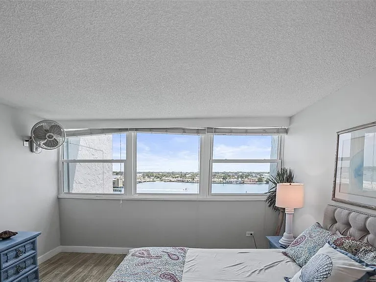 500 Treasure Island Cswy #610 — Photo 22