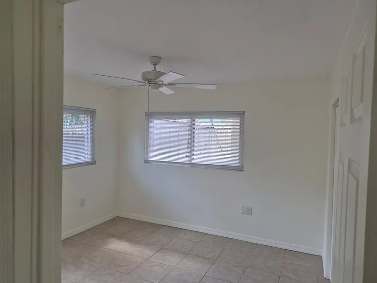 7232 Dianne Dr — Photo 7