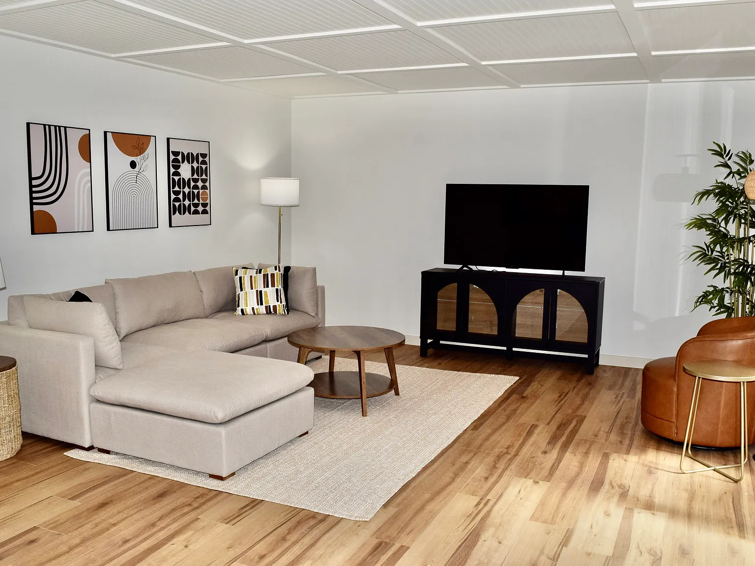 2 bed, 1225 sqft, $2,475 — Photo 1
