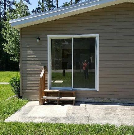 2nd image of 993 Southern Villa Dr