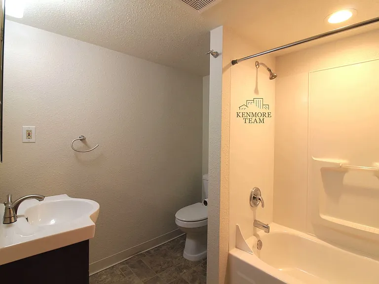 1207 Swift Blvd — Photo 10