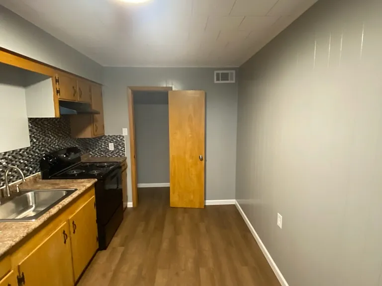 119 Upton St #4 — Photo 14