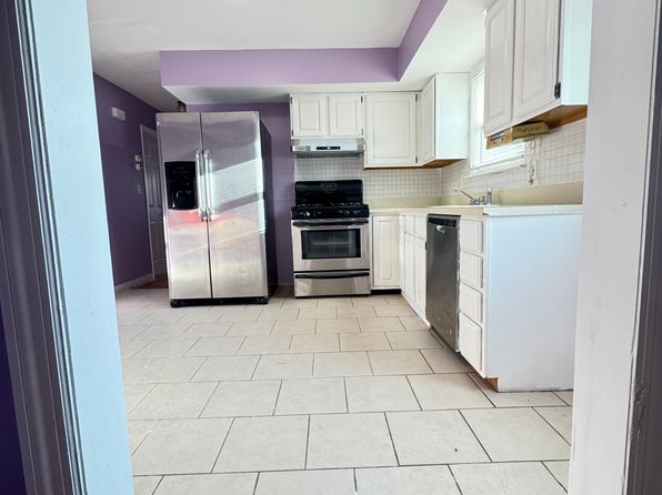 (undisclosed Address)