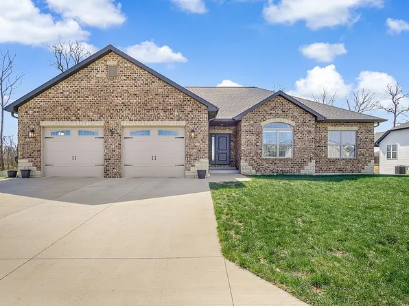 732 Prairie Pl, Waterloo, IL 62298