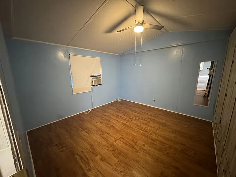7920 Sunrunner Dr — Photo 11