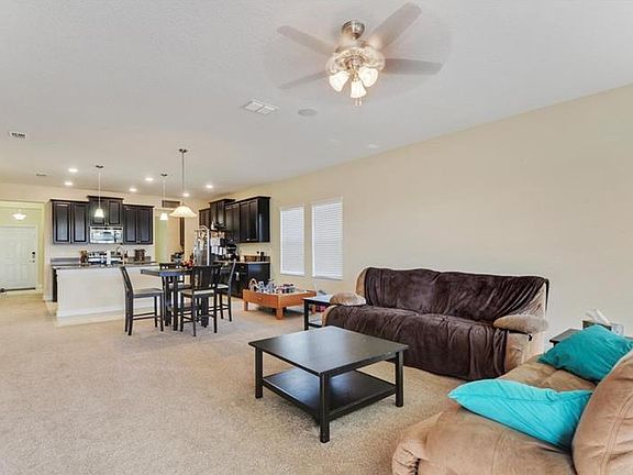 3rd image of 2226 Romanum Dr
