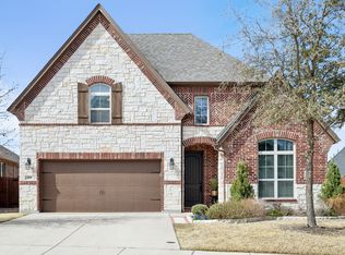 409 Chestnut Ln, Roanoke, TX 76262