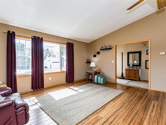 5th image of 320 F Ave W