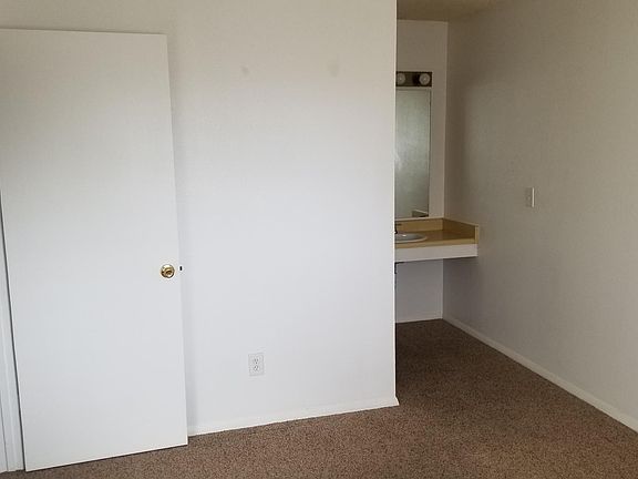 master bedroom with 3/4 bath