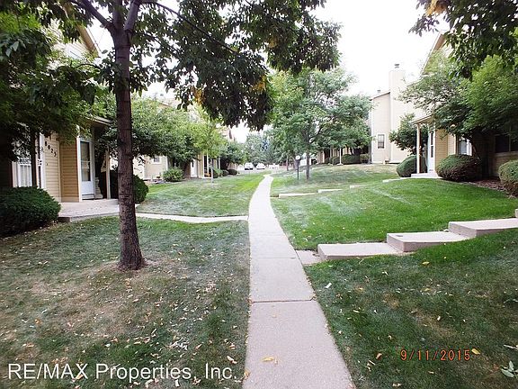 3rd image of 8019 Lexington Park Dr