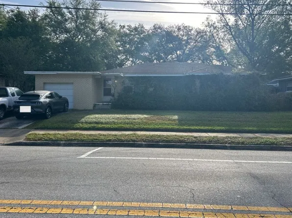 4425 Jammes Rd, Jacksonville, FL 32210