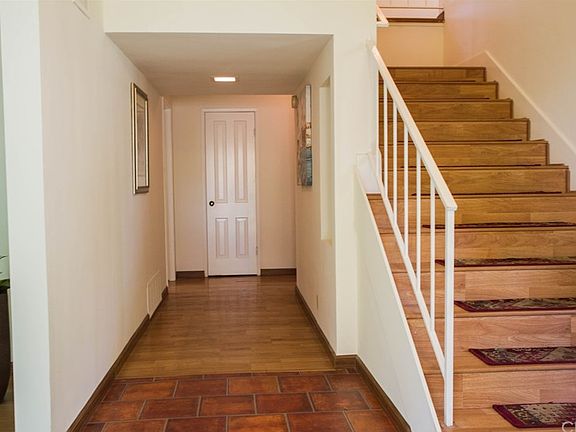 3rd image of 1823 S Santa Anita Ave