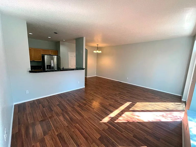 6443 SW 208th Ter — Photo 3