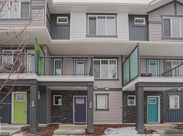 1530 Tamarack Blvd NW #37, Edmonton, AB T6T 2E6