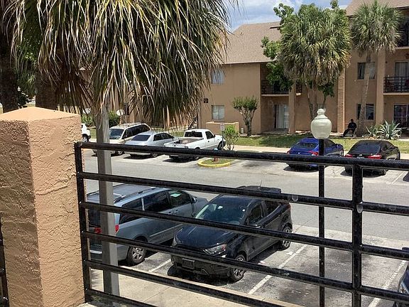 5th image of 5220 Via Hacienda Cir #A211