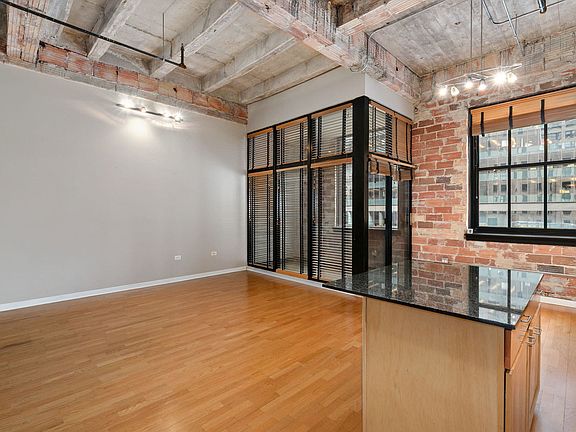 4th image of 20 N State St APT 611