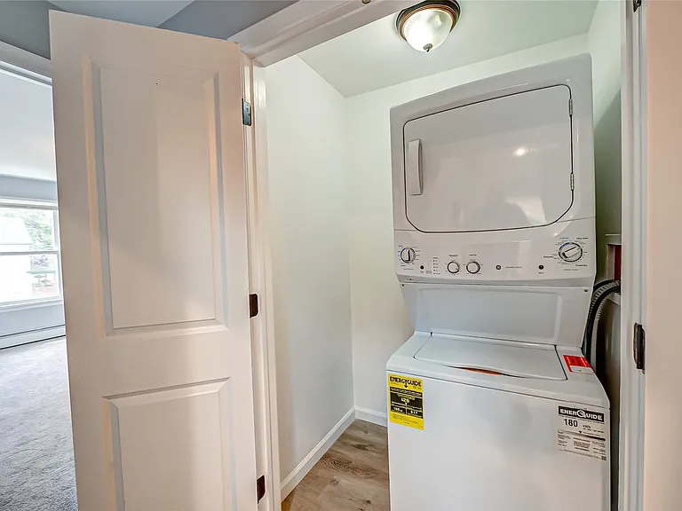 76 Amity St #1 — Photo 11