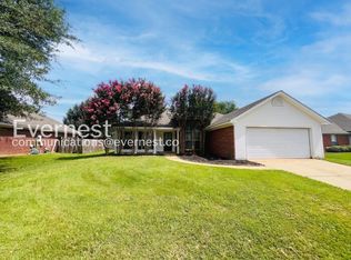 223 Crosscreek Dr, Brandon, MS 39047