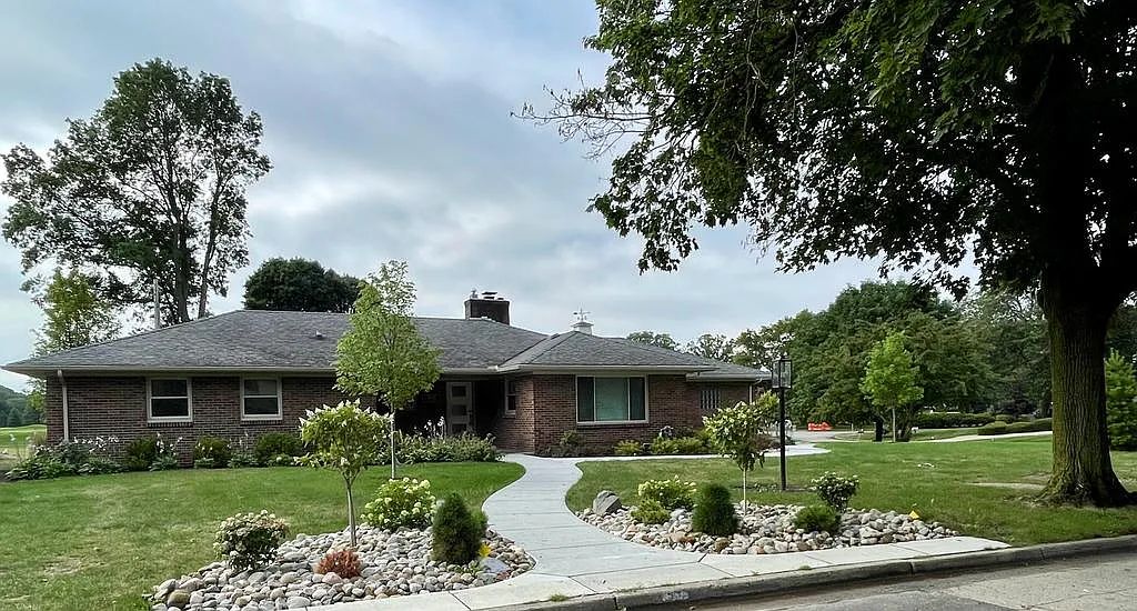 3 bed, 1637 sqft, $4,500 — Photo 4