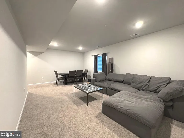 28 Buttercup Cir — Photo 18