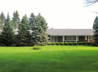 6212 Mason Hill Rd, Bull Valley, IL 60050