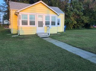 218 S 6th St, Sterling, KS 67579