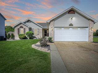 6213 Water Tower Place Dr, Saint Louis, MO