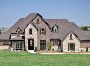 12700 Vino Dr, Fort Worth, TX 76126