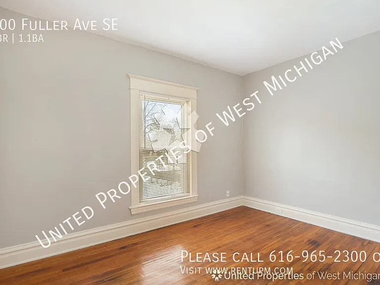 100 Fuller Ave SE — Photo 10