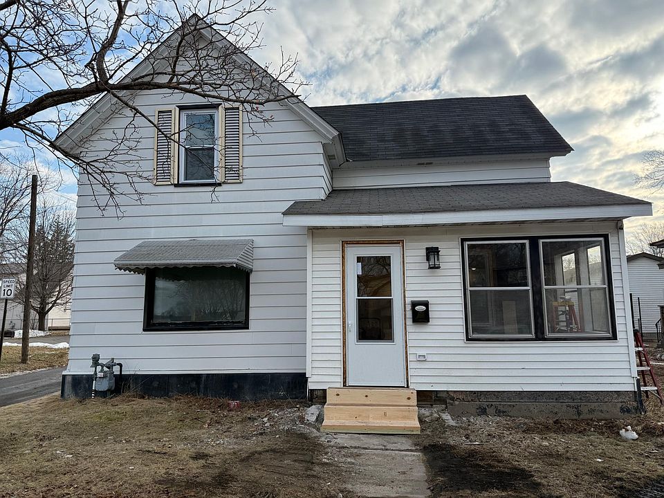 1st image of 238 19 1/2 Ave N
