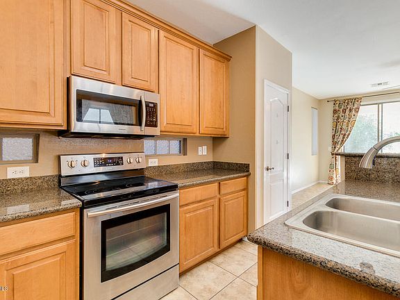 4th image of 3898 S Cricket Dr