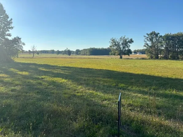 0 Halltown Rd, Cottontown, TN 37048