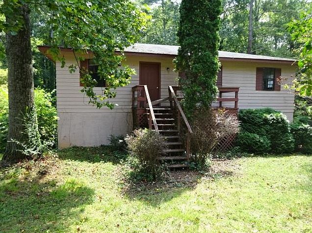 1st image of 3209 Tammy Lynn Dr SW