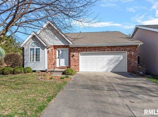 1425 Guemes Ct, Springfield, IL 62702