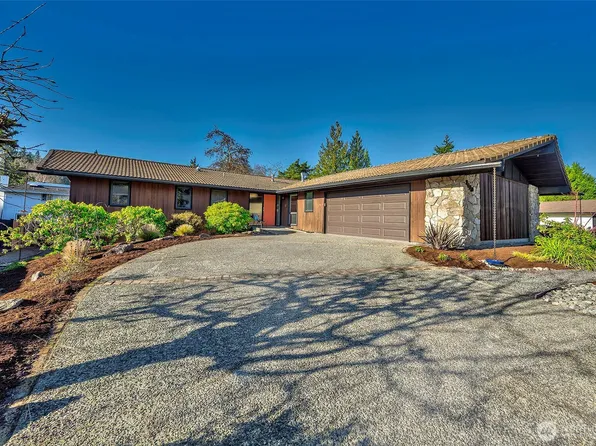 1419 179th Place NE, Bellevue, WA 98008