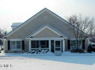 248 Black Walnut Dr, Westerville, OH 43082