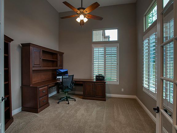 3rd image of 3139 E Maplewood Ct
