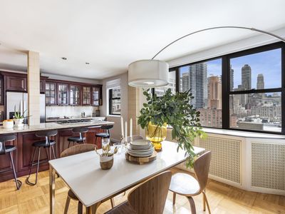 235 E 57th St APT 16F, New York, NY, 10022