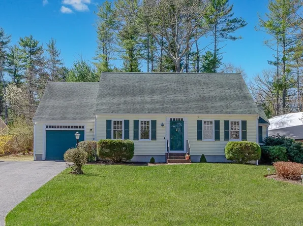 1 Joanne Dr, Marion, MA 02738