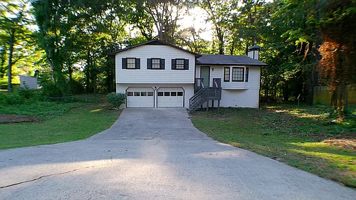 2047 Cliffton Ter Photo 1