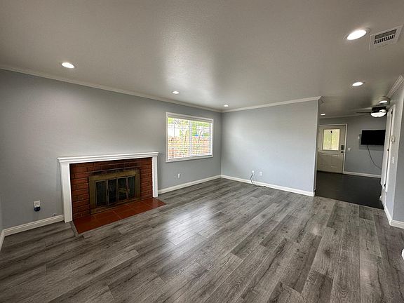 4th image of 4021 Valle Vista Dr