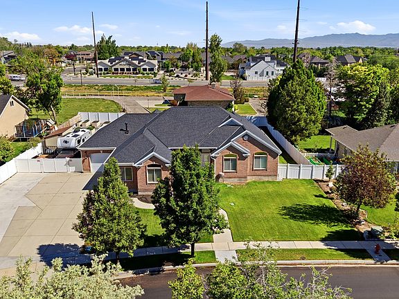 5th image of 1274 W Chapel Ridge Dr