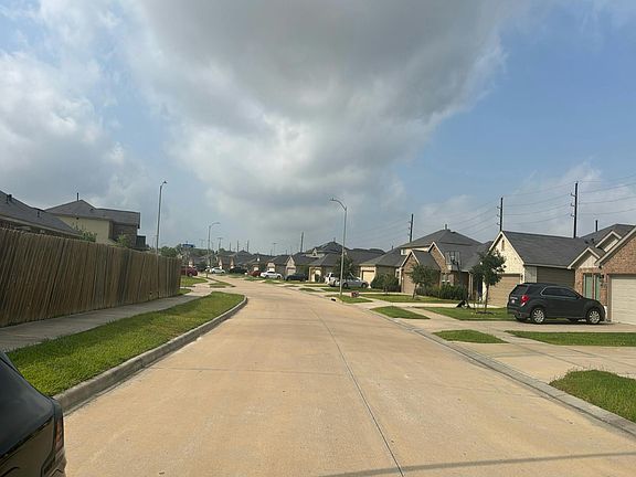 5th image of 7211 Runyon Ct