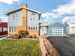 4004 W 107th St, Oak Lawn, IL