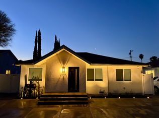 14621 Leadwell St, Van Nuys, CA 91405