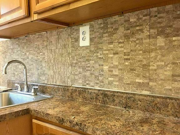 4th image of 2415 Newkirk Ave APT 4L
