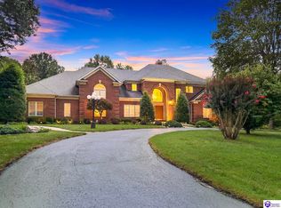 224 Ravenswood Dr, Elizabethtown, KY 42701