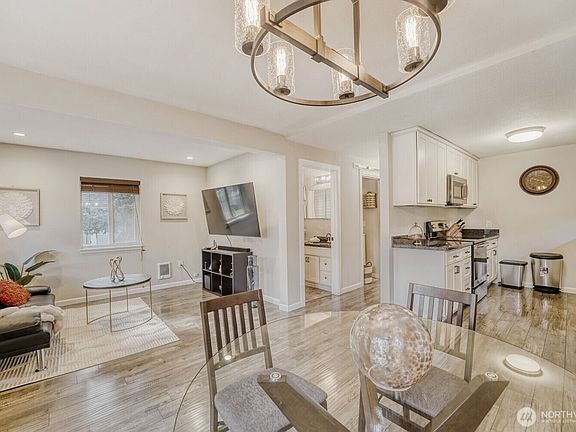 5th image of 2021 E Sherman Street